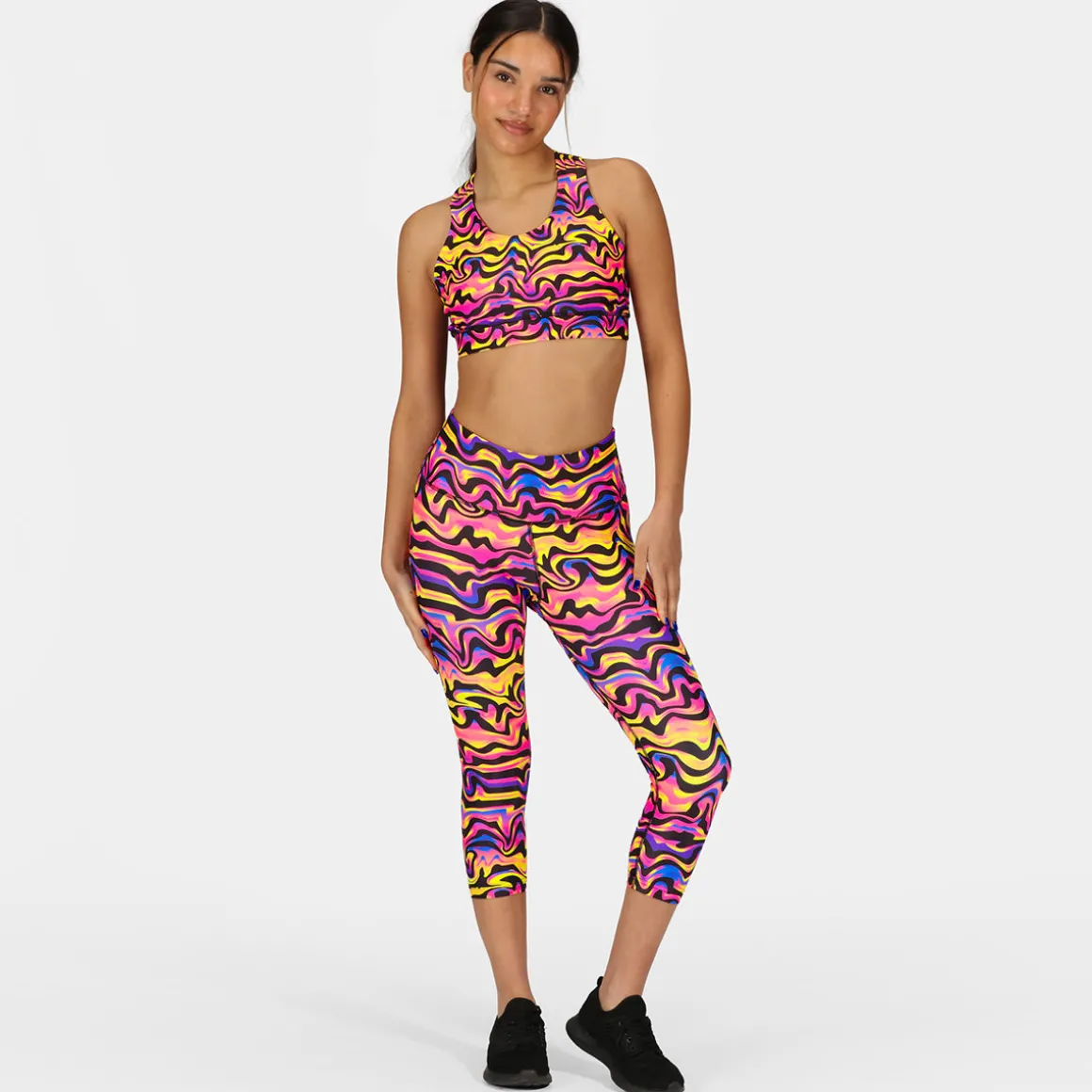 Coral Waves Capri