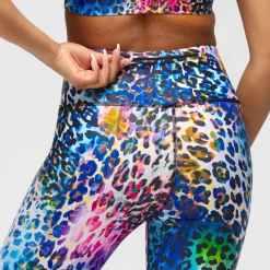 Glamour Puss Capri